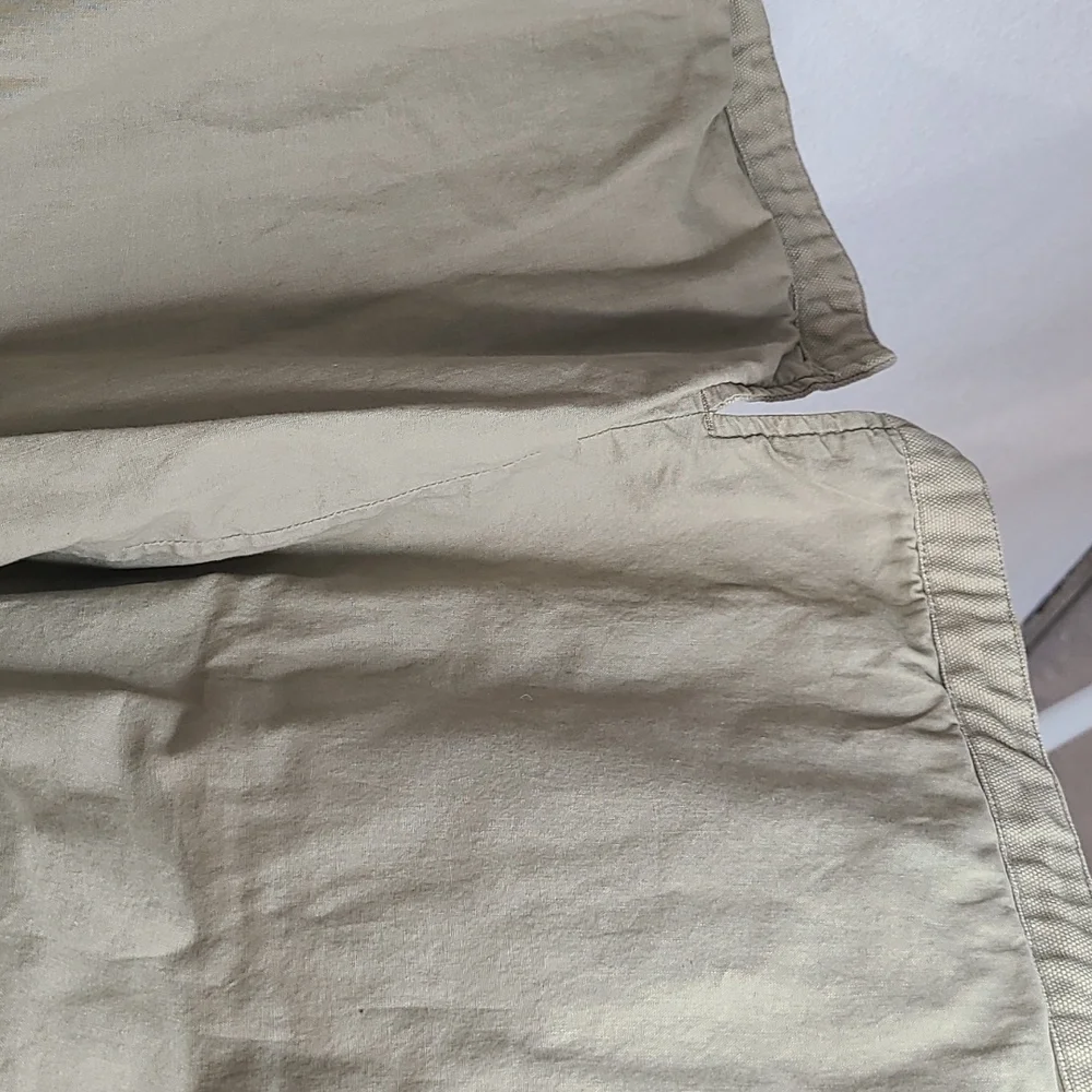 Cabelas khaki field vest size XL - Picture 6 of 12